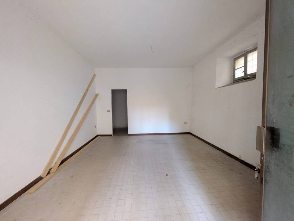 negozio in vendita a Città di Castello