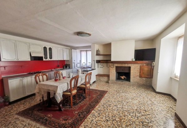 casa indipendente in vendita a Città di Castello in zona Petrelle