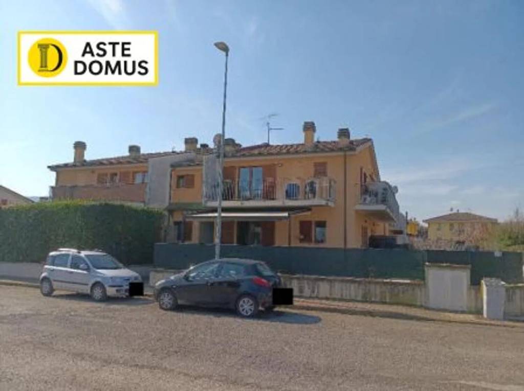 appartamento in vendita a Città di Castello in zona Piosina