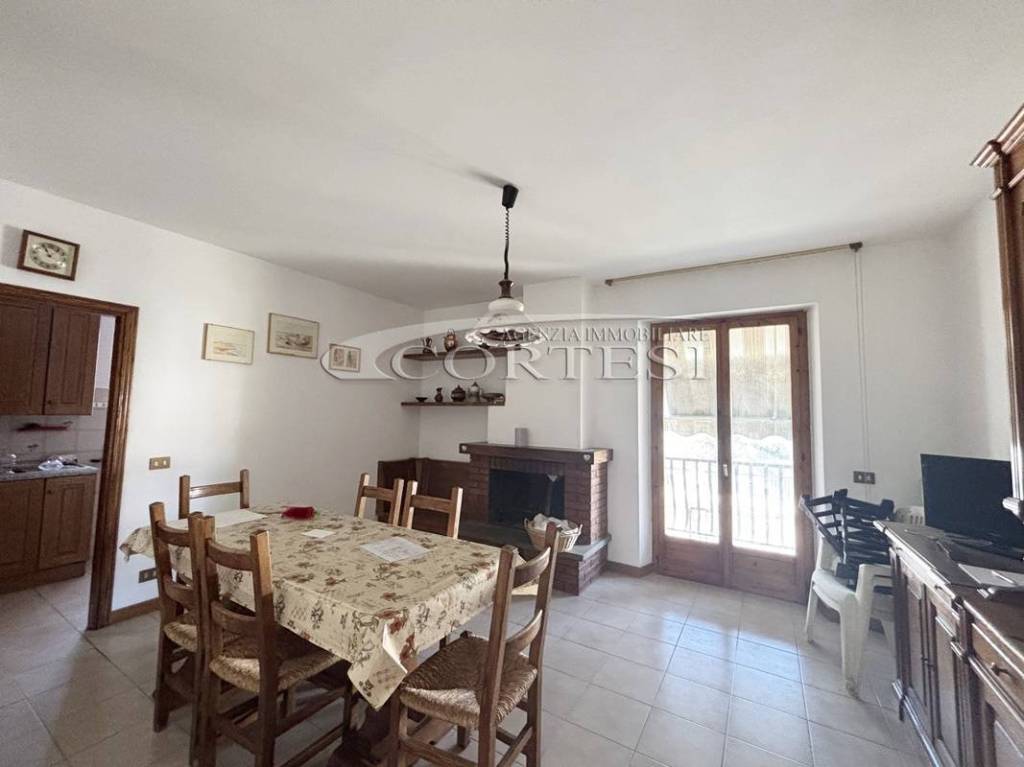 casa indipendente in vendita a Città di Castello in zona Zoccolanti