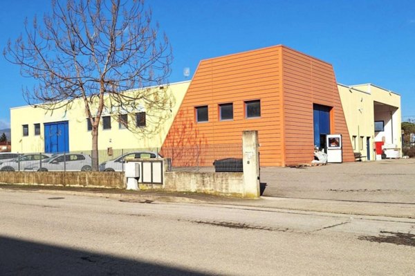 villa in vendita a Città di Castello in zona Riosecco