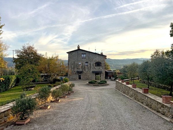 casale in vendita a Città di Castello