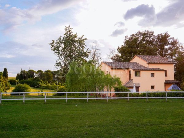 casa indipendente in vendita a Città di Castello