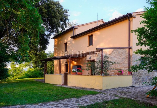 casa indipendente in vendita a Città di Castello