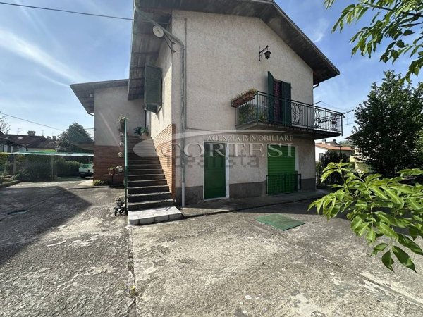 casa indipendente in vendita a Città di Castello in zona Zoccolanti