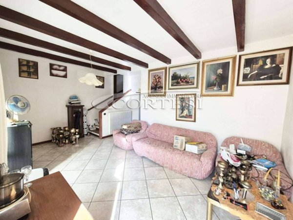 appartamento in vendita a Città di Castello in zona Trestina