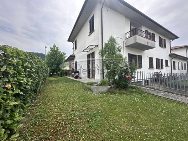 casa indipendente in vendita a Città di Castello