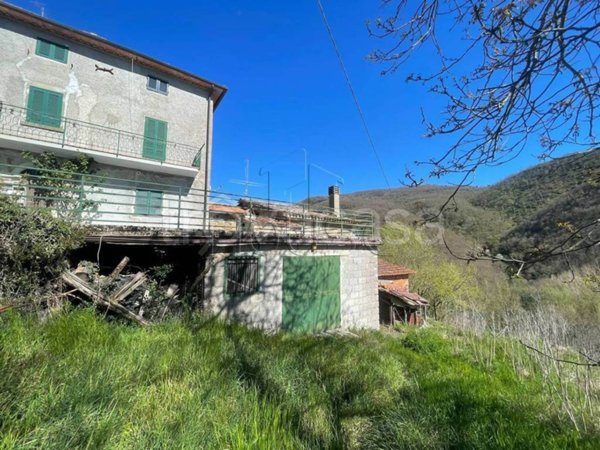 appartamento in vendita a Città di Castello in zona Volterrano
