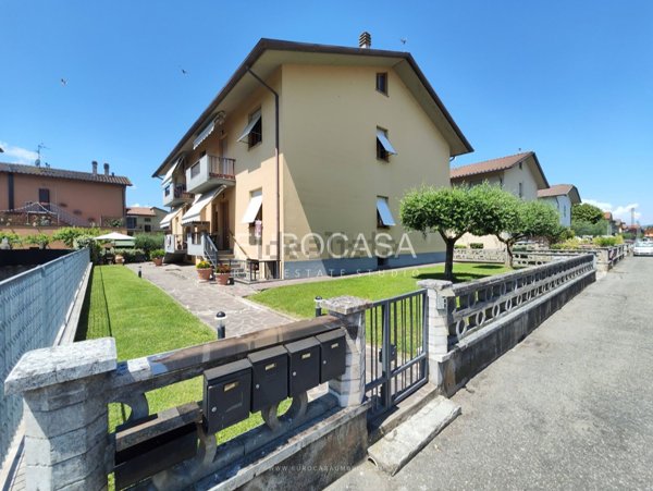 appartamento in vendita a Città di Castello in zona Cerbara