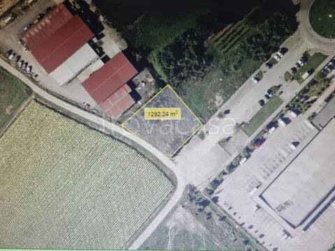 terreno edificabile in vendita a Città di Castello in zona Cerbara