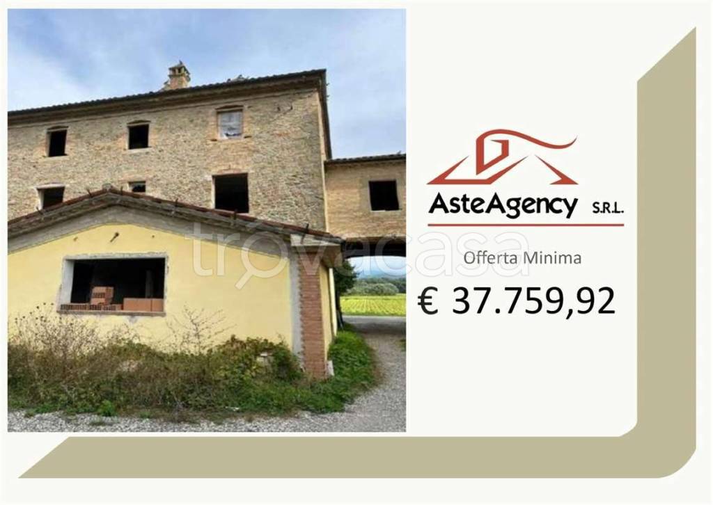 casa indipendente in vendita a Città di Castello in zona Lerchi