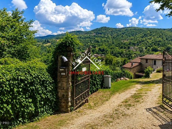 casa indipendente in vendita a Città di Castello in zona San Leo Bastia