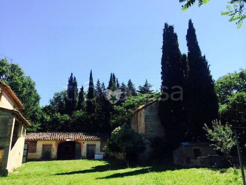 casa indipendente in vendita a Città di Castello in zona Fraccano