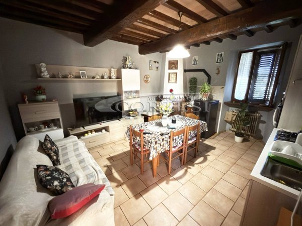casa indipendente in vendita a Città di Castello in zona Trestina