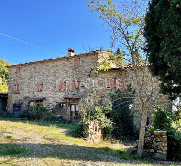 casa indipendente in vendita a Città di Castello in zona Roccagnano