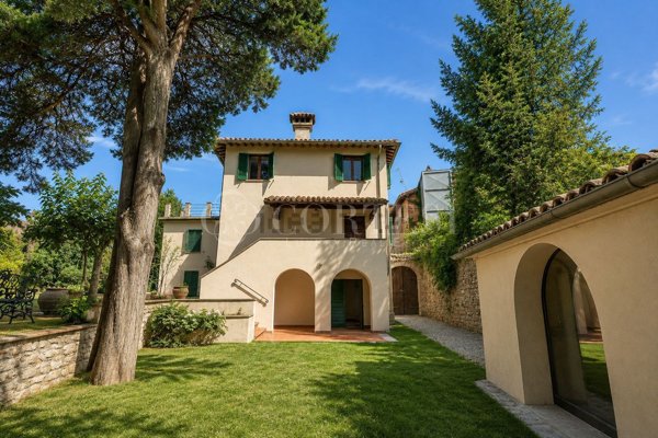 casa semindipendente in vendita a Città di Castello