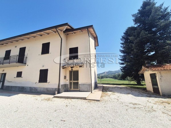 appartamento in vendita a Città di Castello in zona Trestina