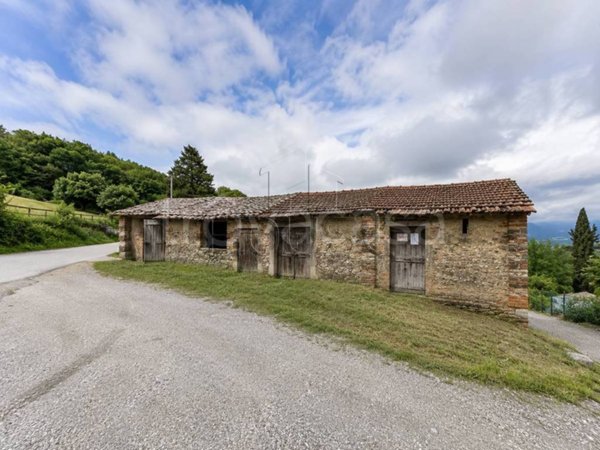 casa indipendente in vendita a Città di Castello in zona San Leo Bastia