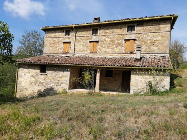 casale in vendita a Città di Castello in zona Fraccano