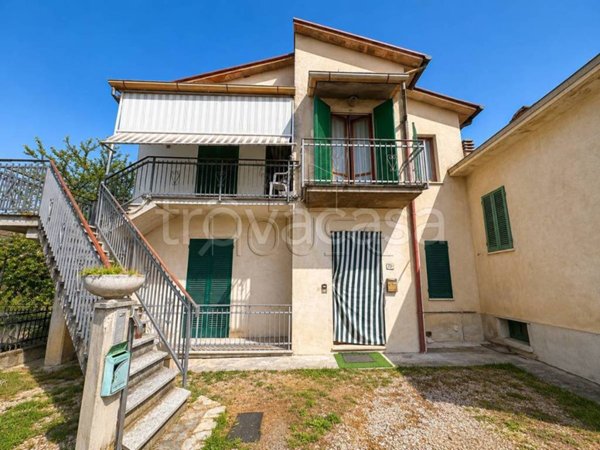 casa indipendente in vendita a Città di Castello in zona Trestina