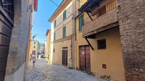 box auto in vendita a Città di Castello