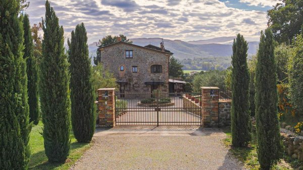 casa indipendente in vendita a Città di Castello in zona Trestina