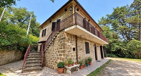 casa indipendente in vendita a Città di Castello in zona Morra