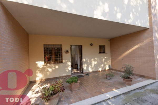 casa indipendente in vendita a Collazzone in zona Collepepe