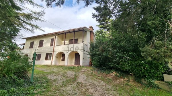 casa indipendente in vendita a Collazzone