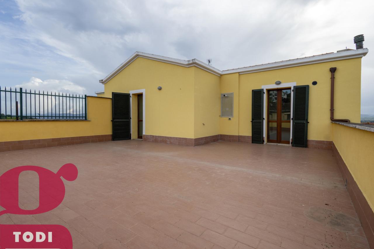 appartamento in vendita a Collazzone in zona Collepepe