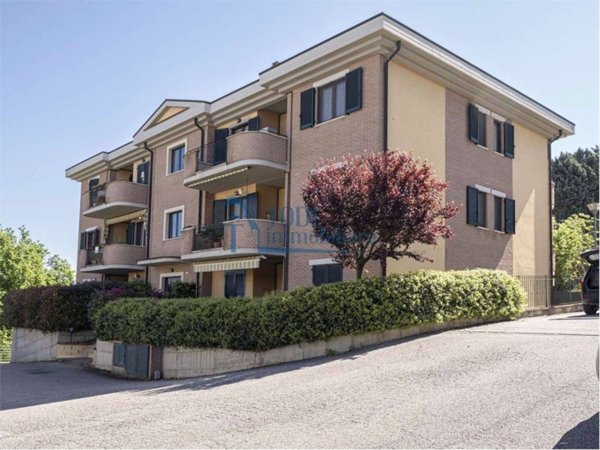 appartamento in vendita a Collazzone in zona Collepepe