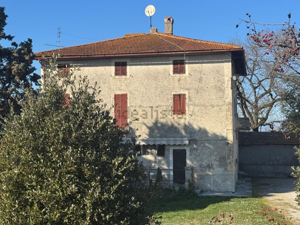 casa indipendente in vendita a Collazzone