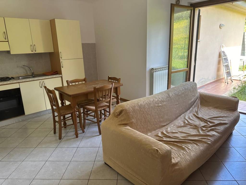 appartamento in vendita a Collazzone in zona Collepepe