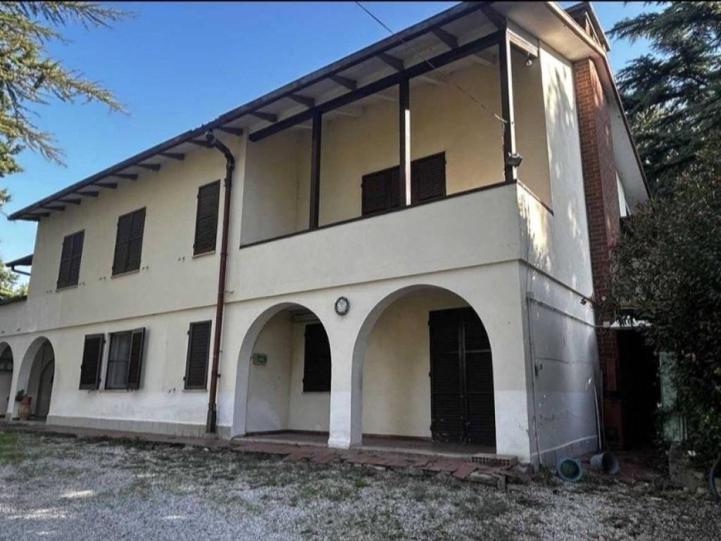 casa indipendente in vendita a Collazzone