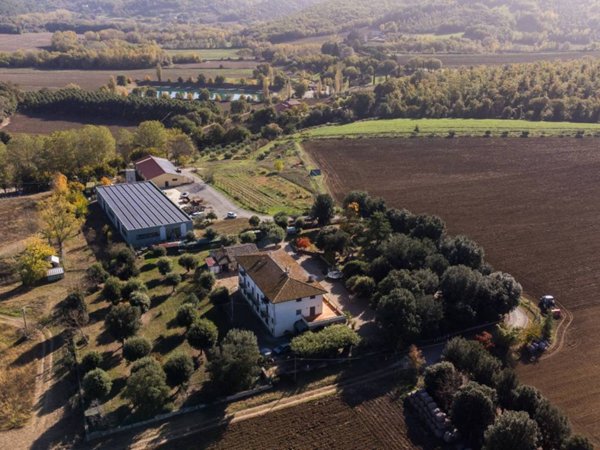 casa indipendente in vendita a Collazzone