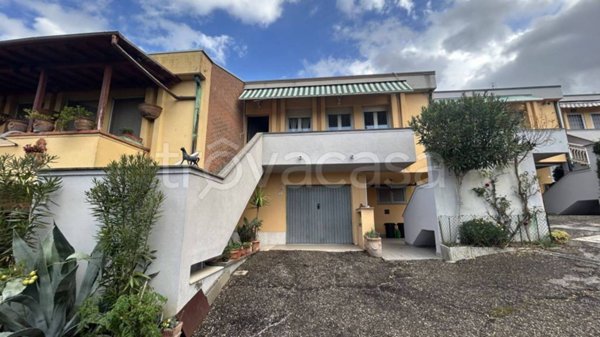 casa indipendente in vendita a Collazzone