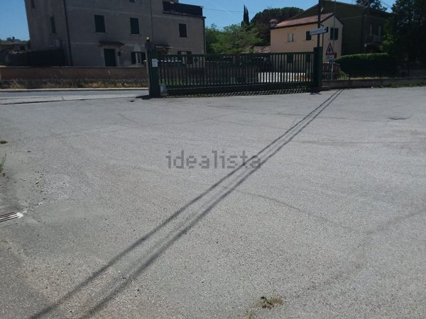 negozio in vendita a Collazzone