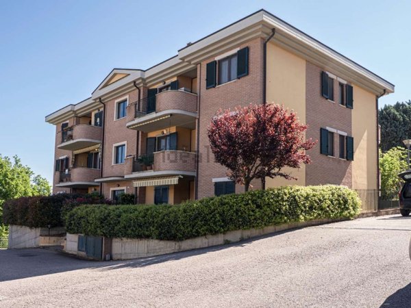 appartamento in vendita a Collazzone in zona Collepepe