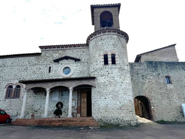 casa indipendente in vendita a Collazzone in zona Piedicolle