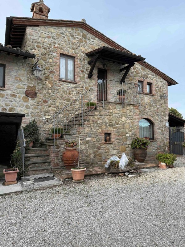 appartamento in vendita a Collazzone in zona Canalicchio