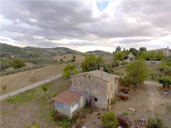 rudere in vendita a Collazzone