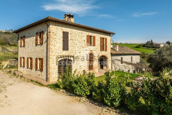 casale in vendita a Collazzone in zona Collepepe