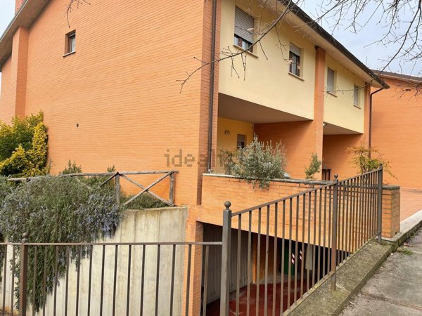 casa indipendente in vendita a Collazzone