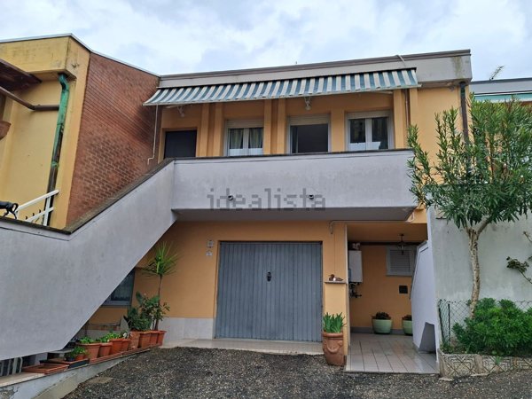 casa indipendente in vendita a Collazzone