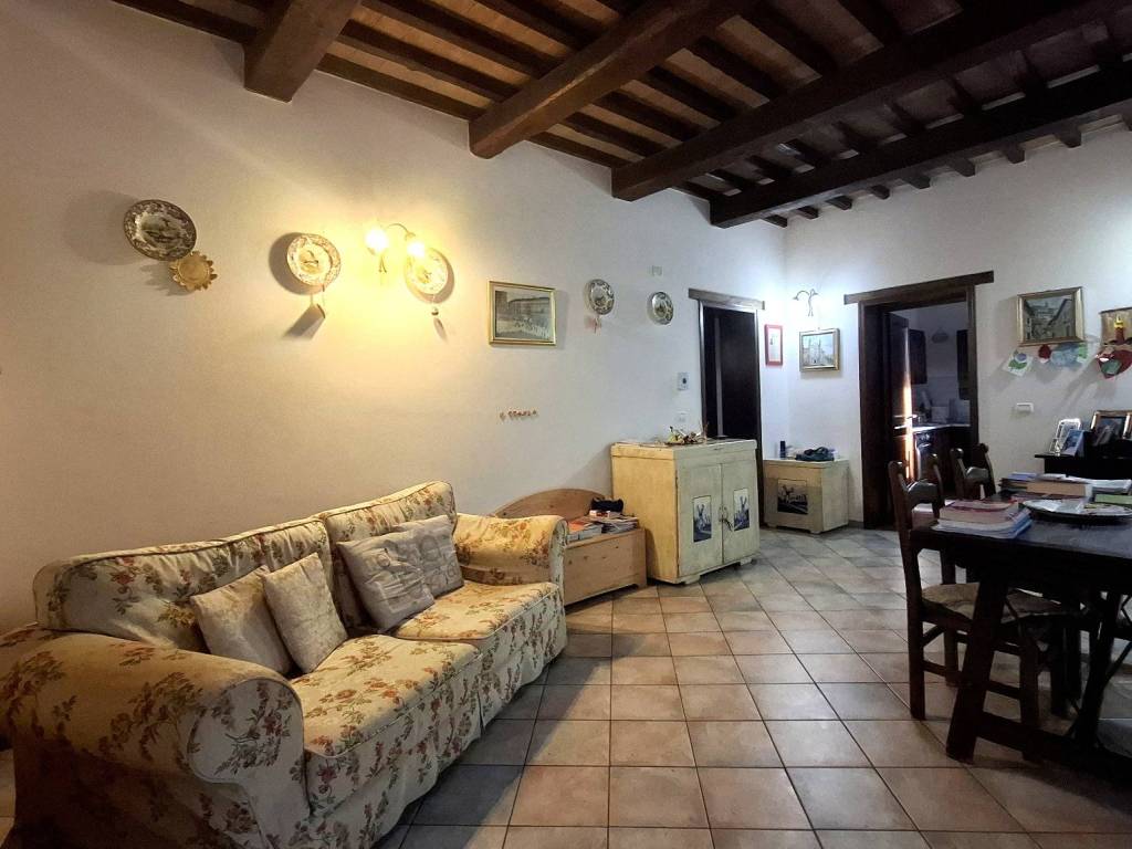 casa indipendente in vendita a Collazzone