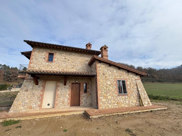 casa indipendente in vendita a Collazzone in zona Collepepe