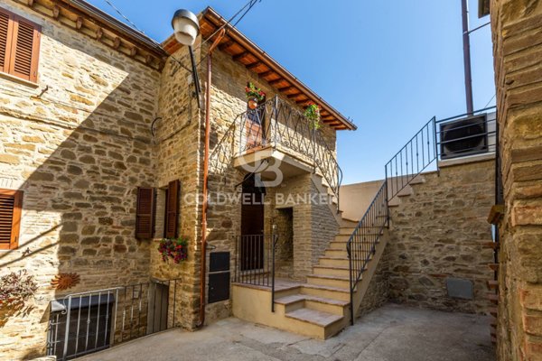 casa indipendente in vendita a Collazzone