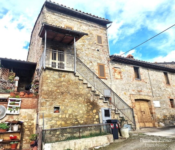 casa indipendente in vendita a Corciano