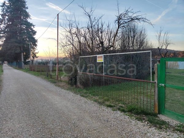 terreno agricolo in vendita a Corciano in zona Capocavallo