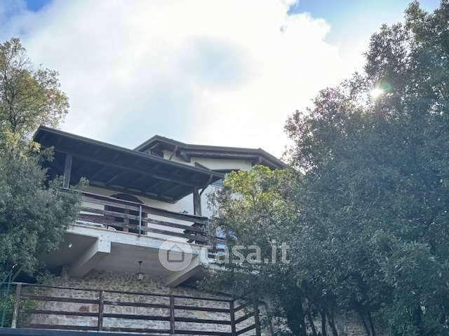 casa indipendente in vendita a Corciano